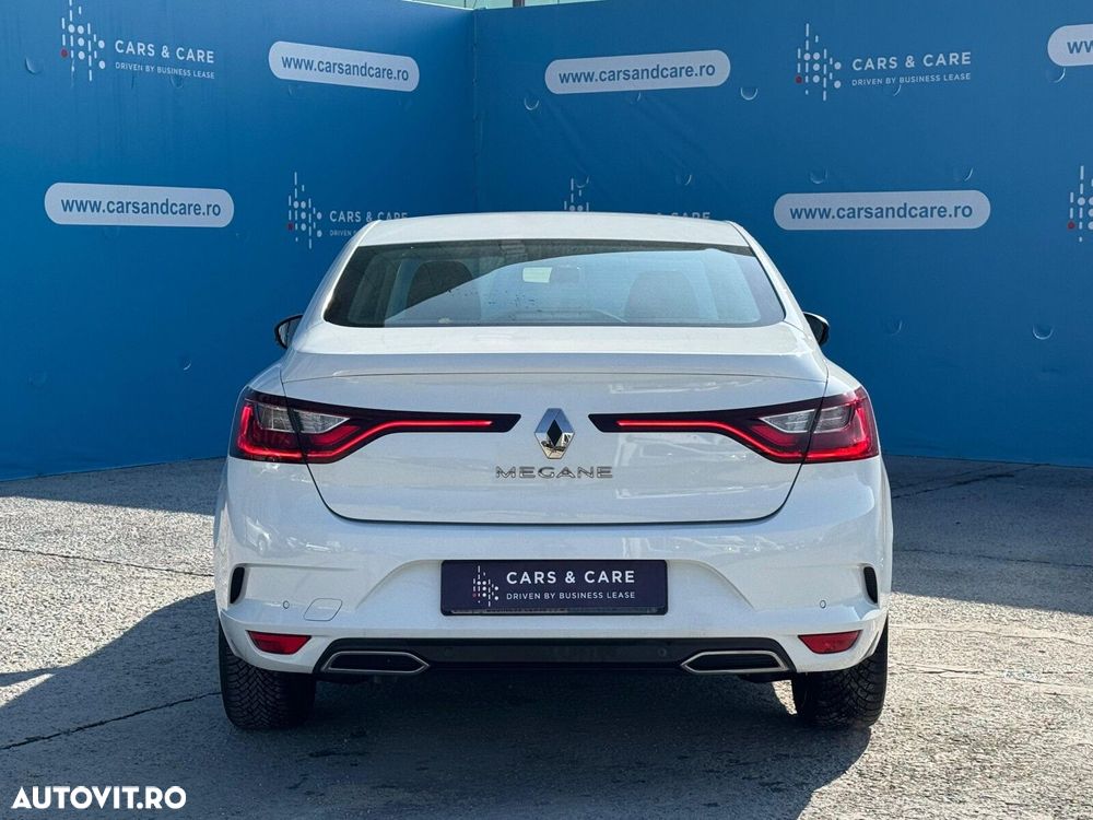 Renault Megane TCe 140 GPF EDC Equilibre - 12