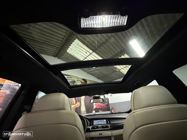 BMW 530 Gran Turismo d Pack M - 15