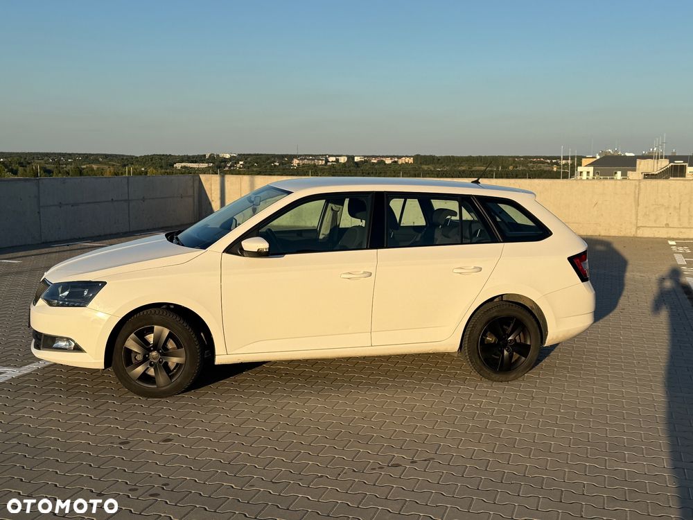 Skoda Fabia 1.2 TSI Ambition - 2