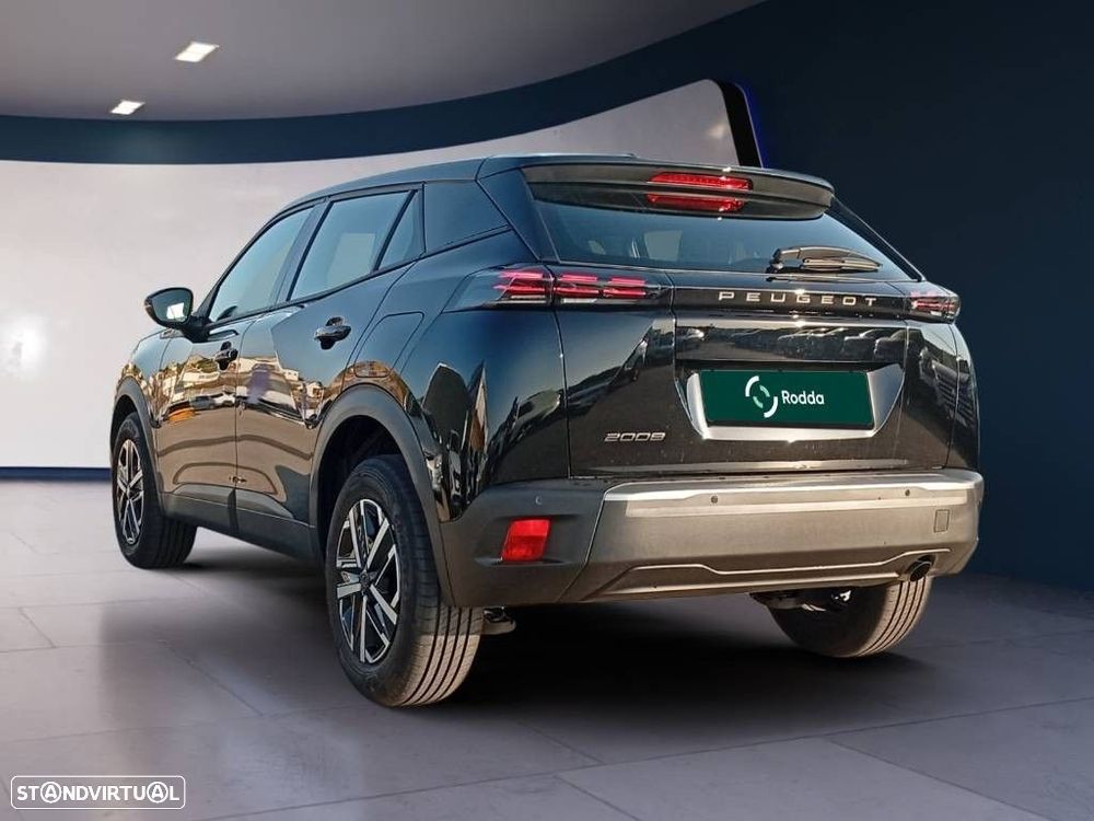 Peugeot 2008 - 8