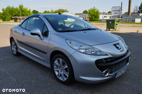 Peugeot 207 CC 120 VTi Active