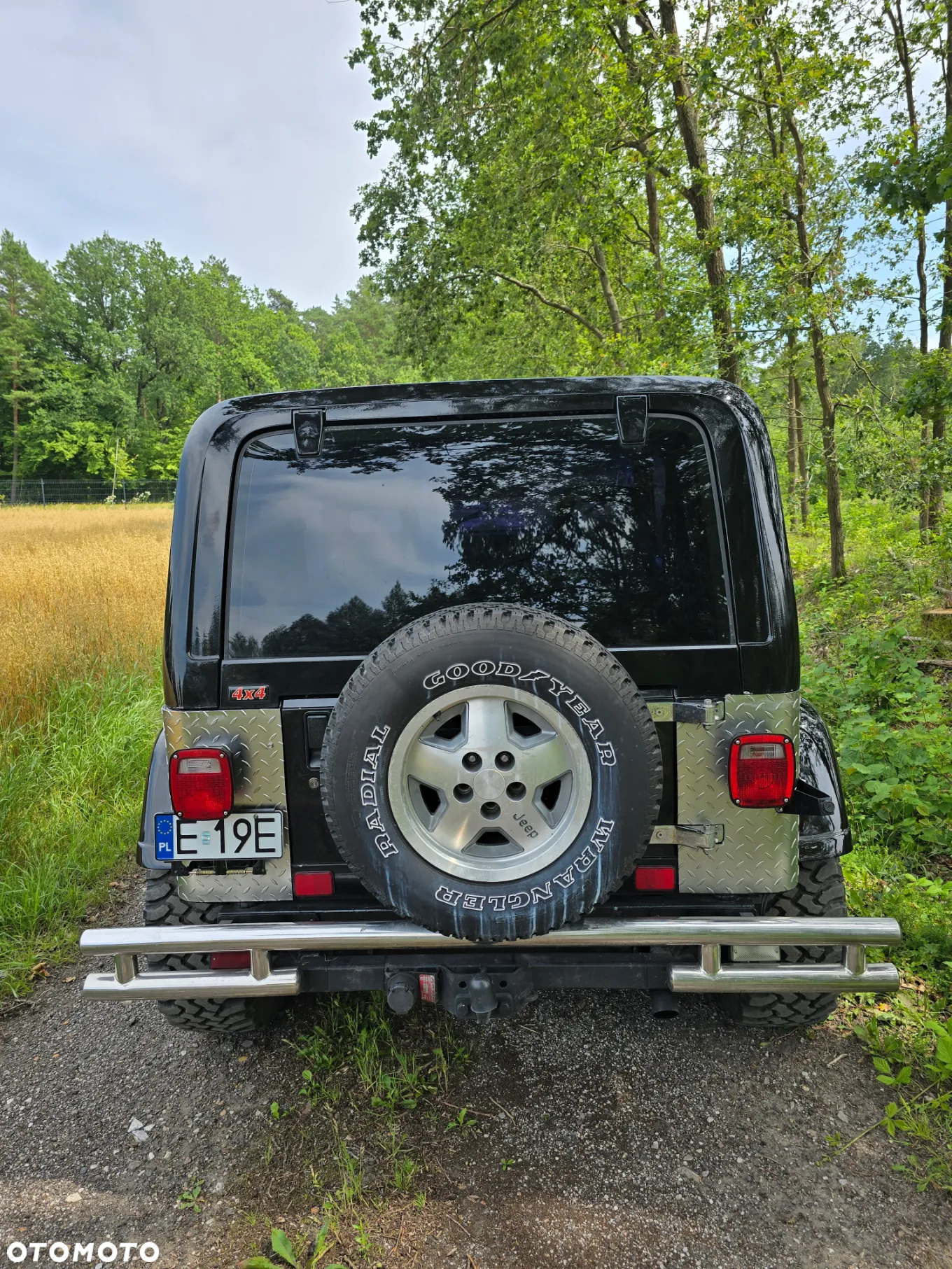 Jeep Wrangler - 9