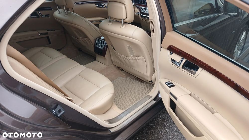 Mercedes-Benz Klasa S 500 L 4Matic BlueEFFICIENCY 7G-TRONIC - 16
