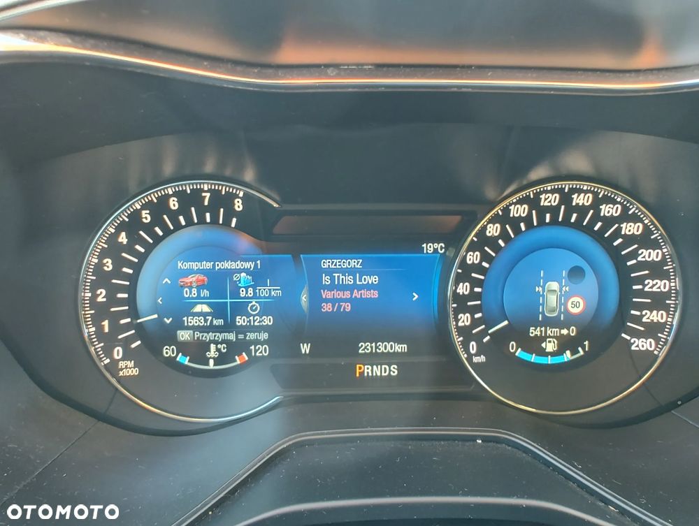 Ford Mondeo 1.5 EcoBoost Titanium - 23