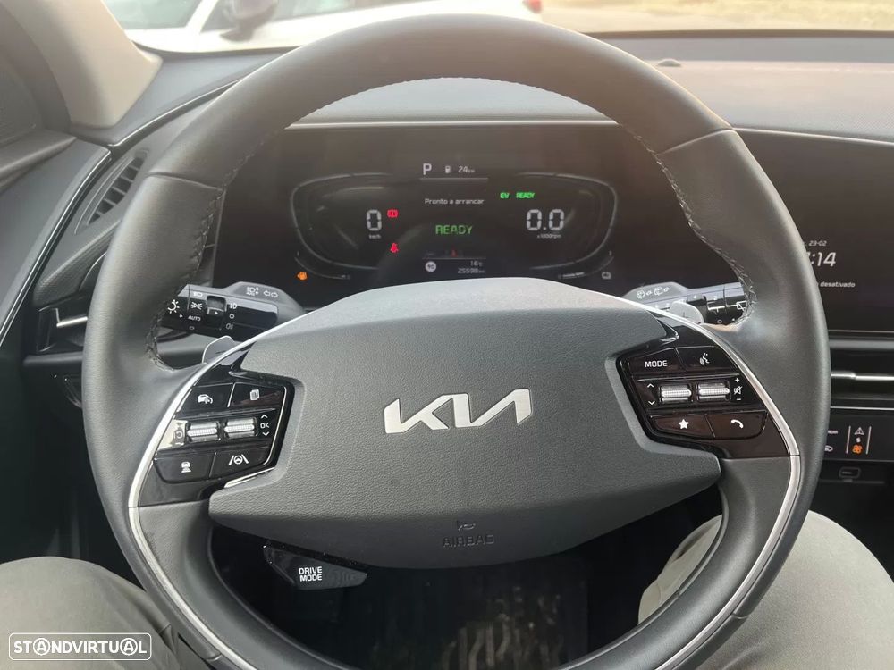 Kia Niro 1.6 GDi HEV Tech - 17