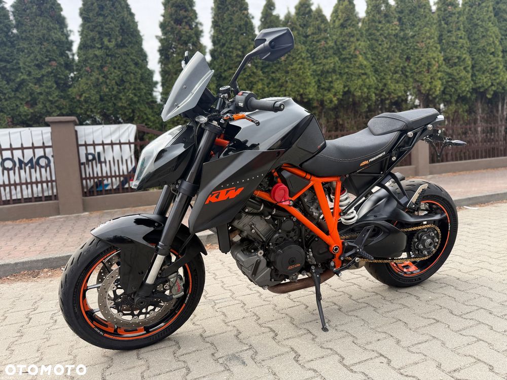 KTM Super Duke - 17