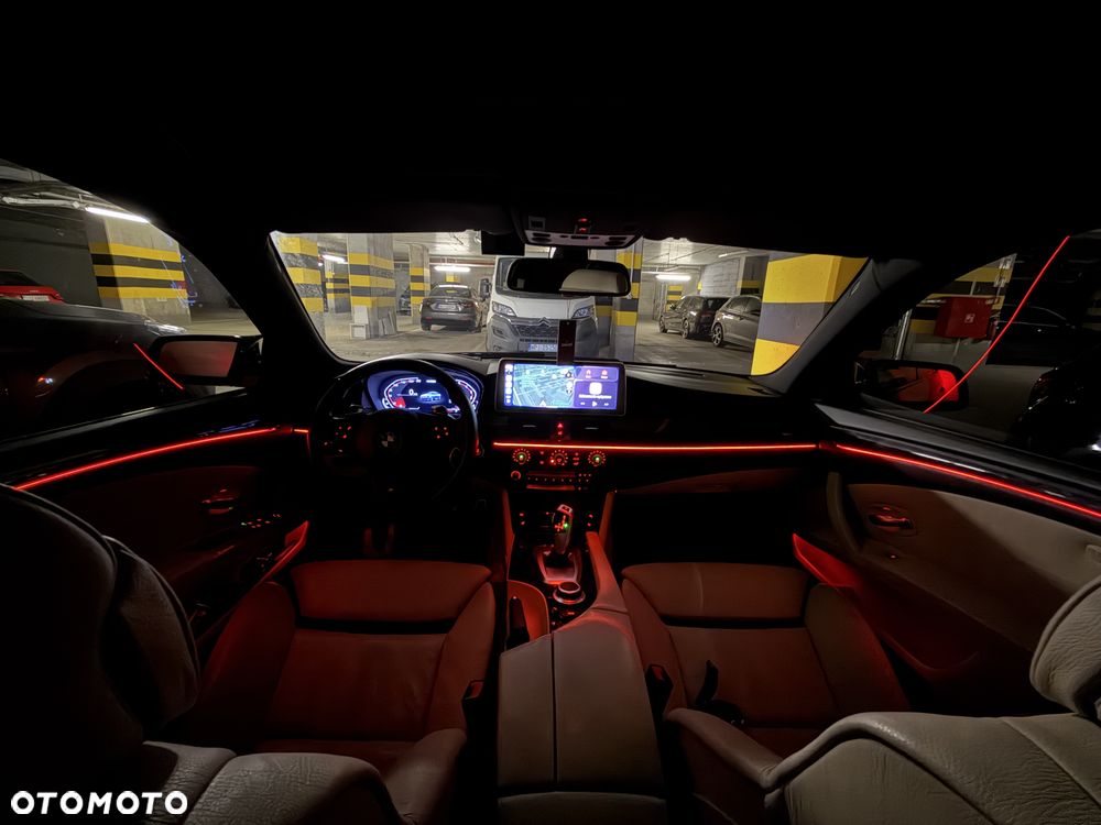 BMW Seria 5 530xi - 35