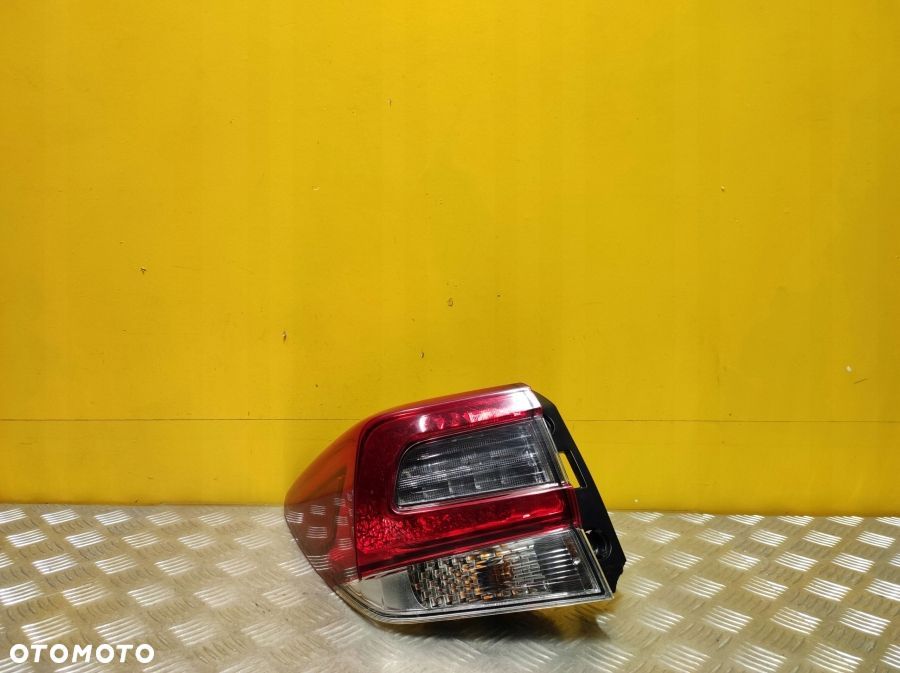 SUBARU IMPREZA HB 2020- LIFT LAMPA TYŁ LEWA USA - 1