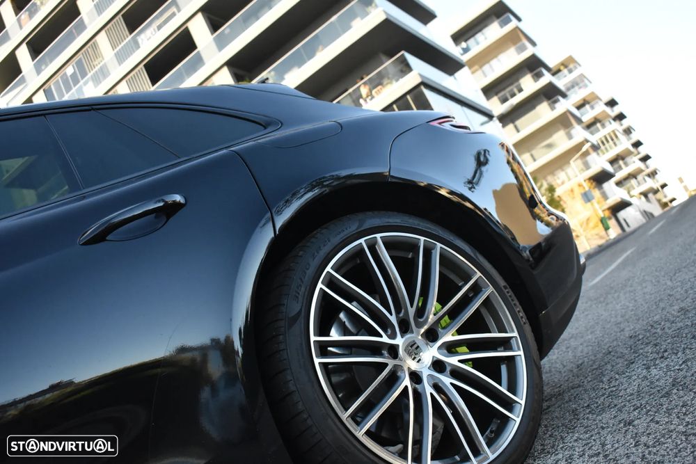 Porsche Panamera Sport Turismo 4 E-Hybrid Platinum Edition - 5