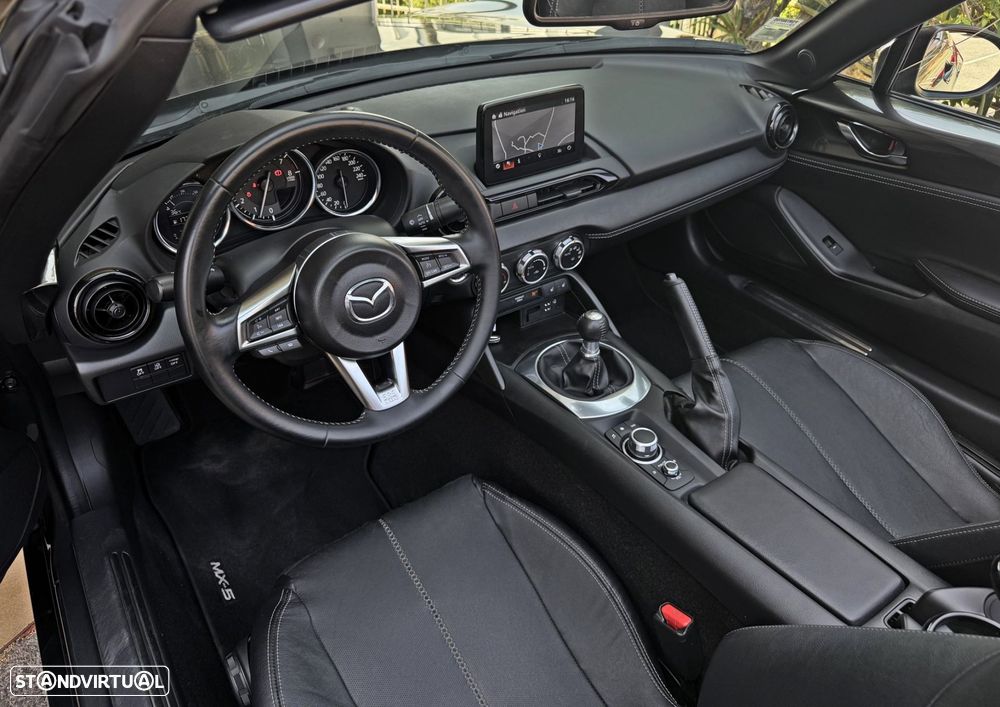 Mazda MX-5 - 7