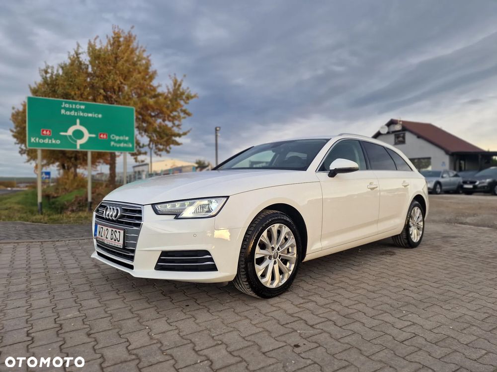 Audi A4 - 1