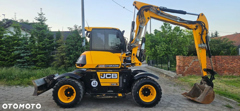 JCB HYDRADIG - 2