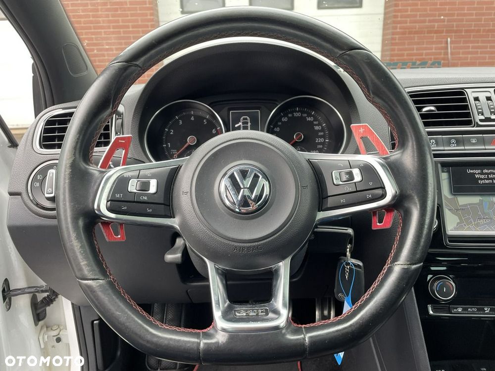 Volkswagen Polo - 27