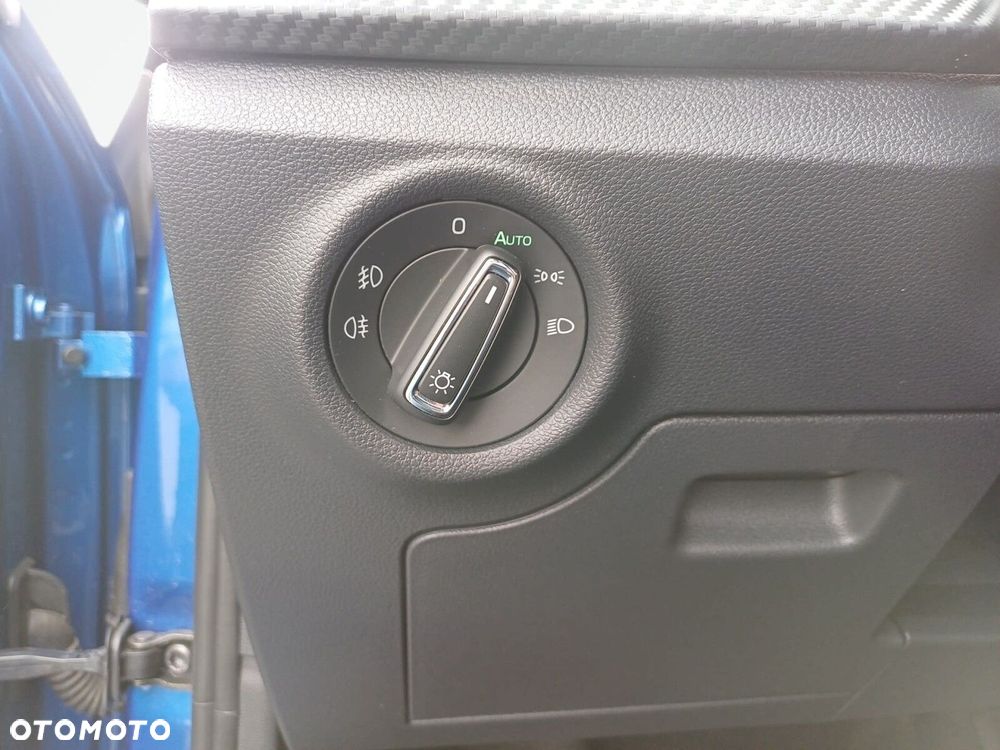 Skoda Kamiq 1.0 TSI Monte Carlo DSG - 23