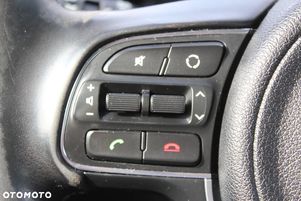 Kia Sportage 1.7 CRDI XL 2WD - 30