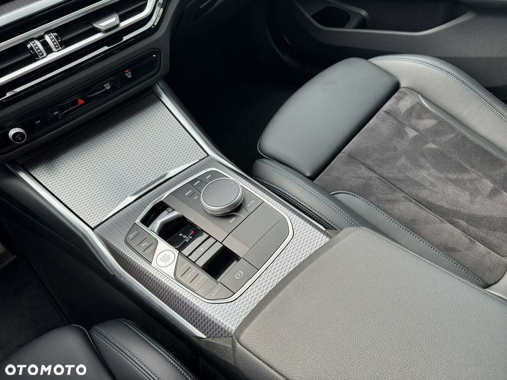 BMW Seria 3 318i M Sport - 20
