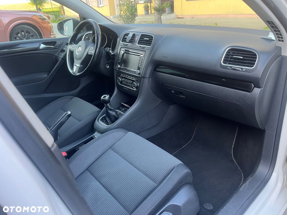 Volkswagen Golf 2.0 TDI Highline - 5