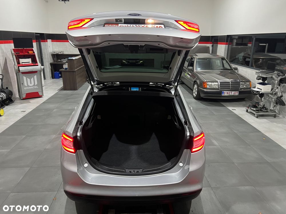 Ford Mondeo - 20