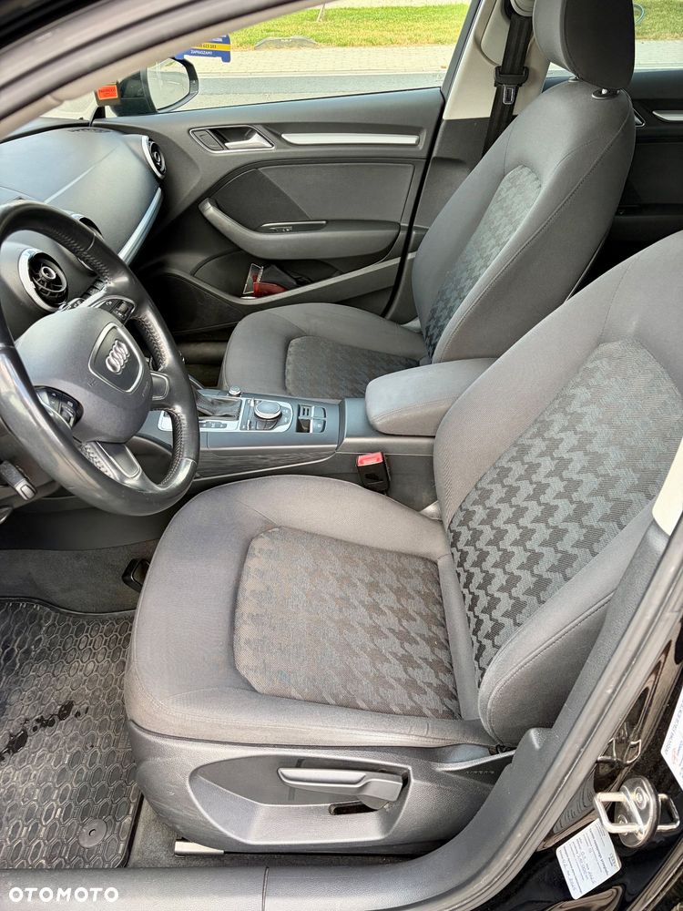 Audi A2 ver-1-6-tdi-sportback-s-tronic-design - 7