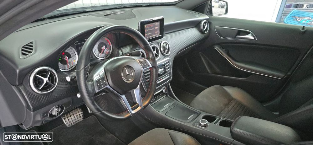 Mercedes-Benz A 180 d 7G-DCT AMG Line - 19