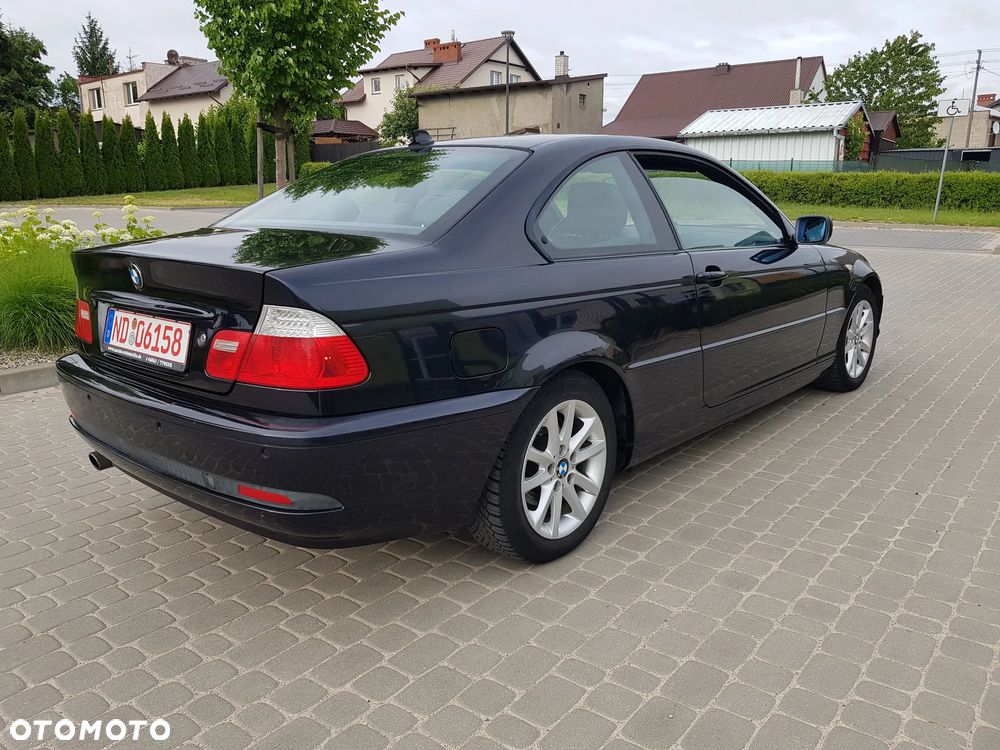 BMW Seria 3 318 Ci Edition Exclusive - 12