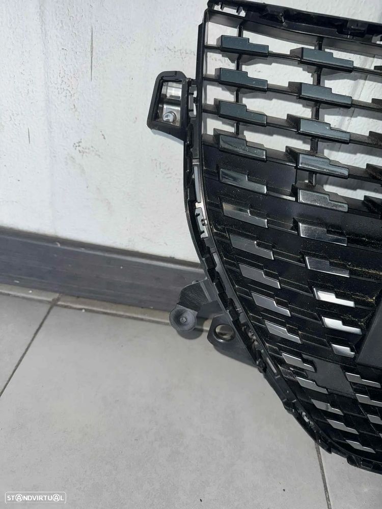 Grelha Frontal Peugeot 208 - G418 - 3