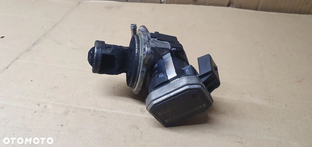 Zawór EGR Mercedes A-Klasa W169 2.0 CDI A6401401860 - 2