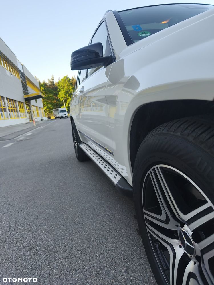 Mercedes-Benz GLK 350 BlueEff 4-Matic - 30