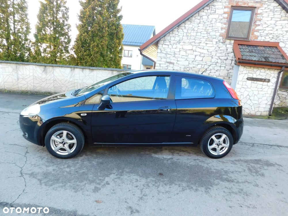 Fiat Grande Punto 1.4 8V Racing - 5