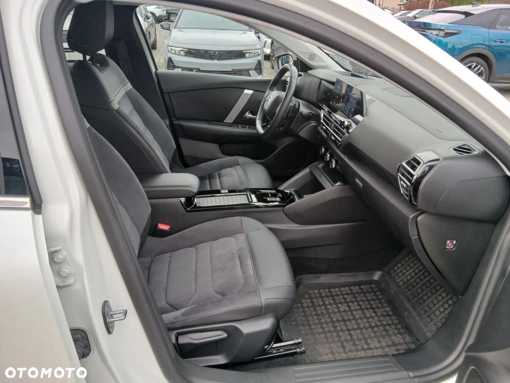 Citroën C4 1.2 PureTech Max S&S EAT8 - 18