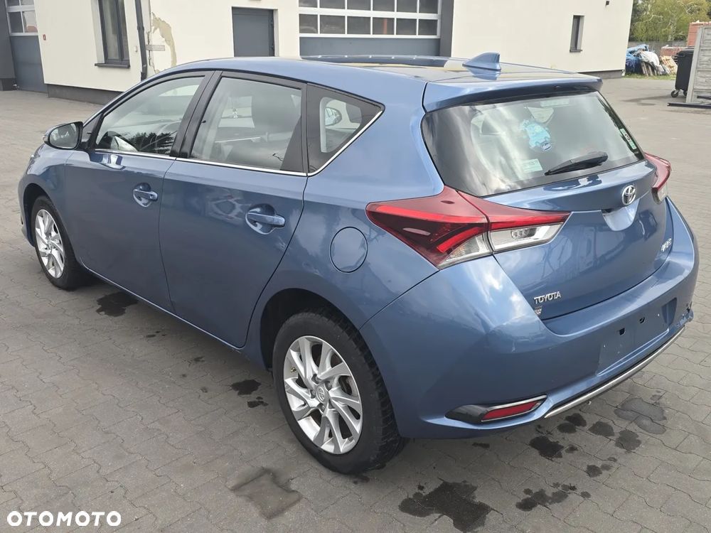 Toyota Auris 1.2 Turbo Comfort - 4