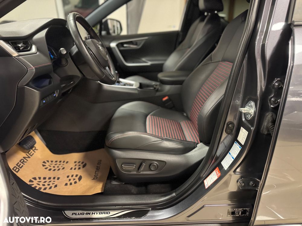 TOYOTA RAV4 2021 — imagine 13