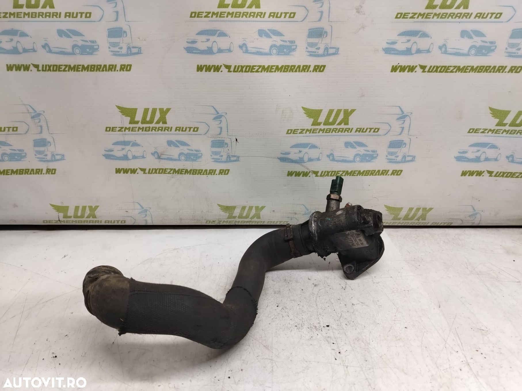 Corp carcasa termostat 1.9 cdti Z19DT 55202510 Opel Vectra C [facelif - 1