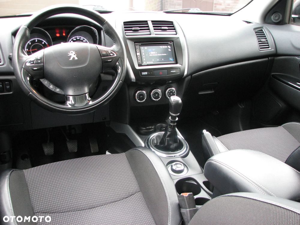 Peugeot 4008 - 21