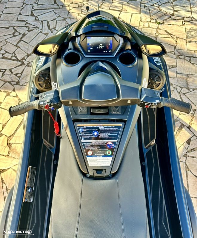 Yamaha FX Cruiser SVHO - 9