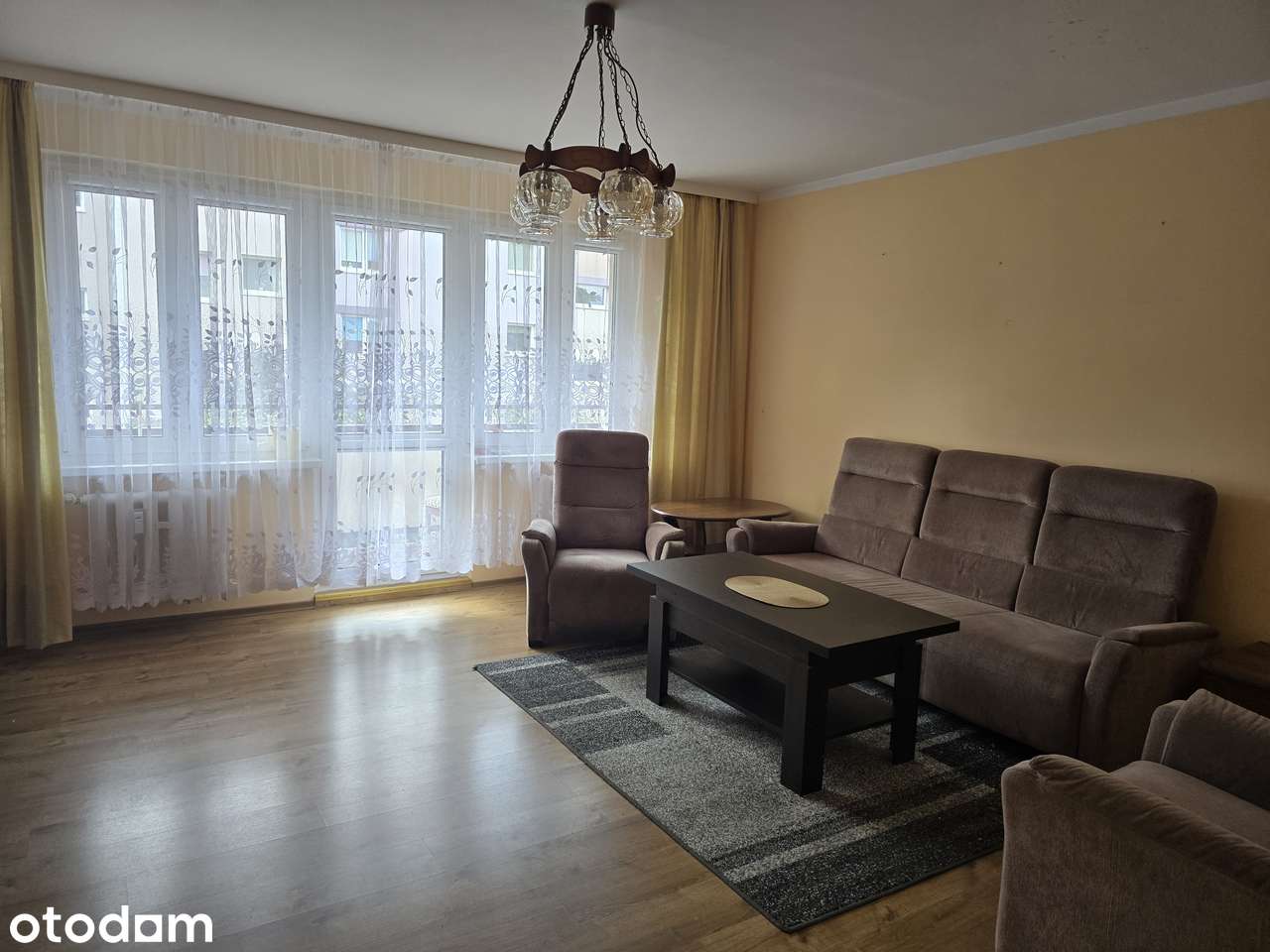Dwupokojowe mieszkanie z balkonem w Szczecinie