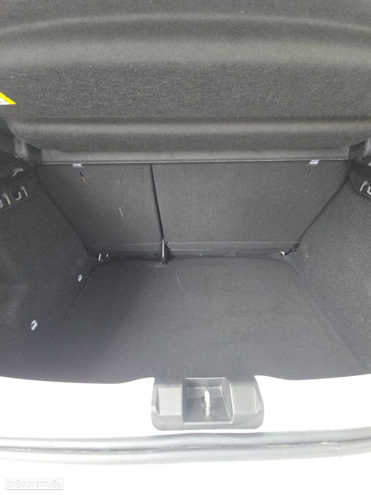 Dacia Sandero 1.0 TCe Comfort - 29