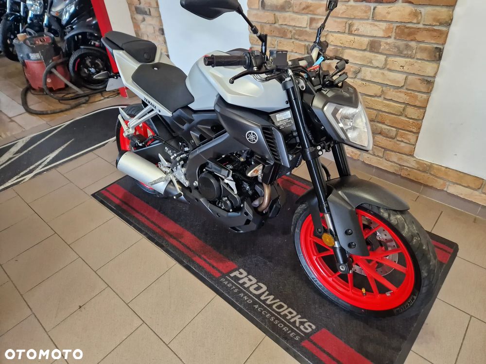 Yamaha MT - 1