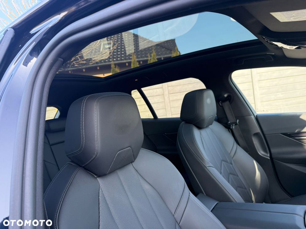 BMW Seria 5 520d - 34