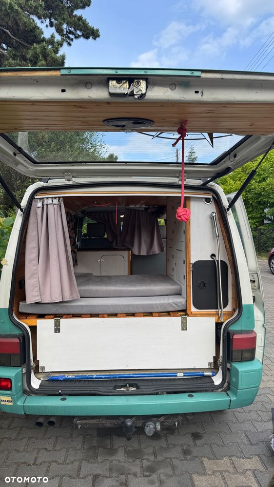 Volkswagen Transporter - 15