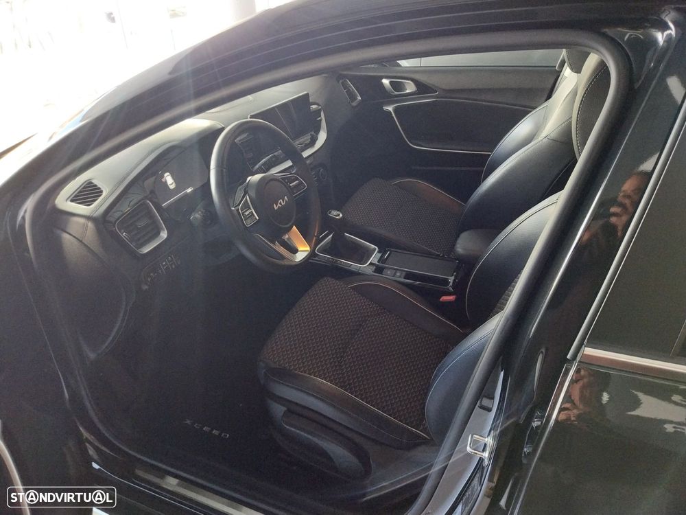Kia XCeed 1.0 T-GDI GT-Line - 6