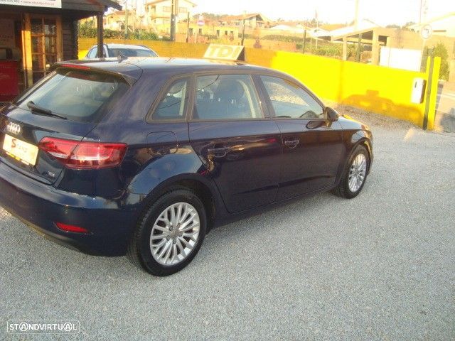Audi A3 Sportback 1.6 TDI Sport - 10