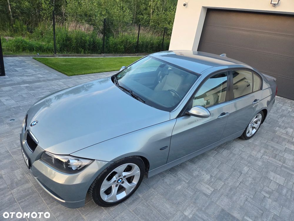 BMW Seria 3 318d DPF - 15