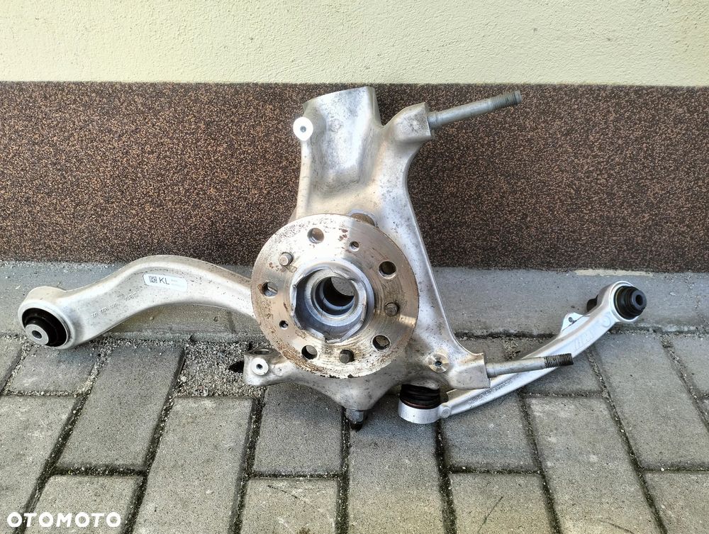 zwrotnica prawa wahacz bmw 3 4 G80 G82 G83 M4 M3 4x4 - 1