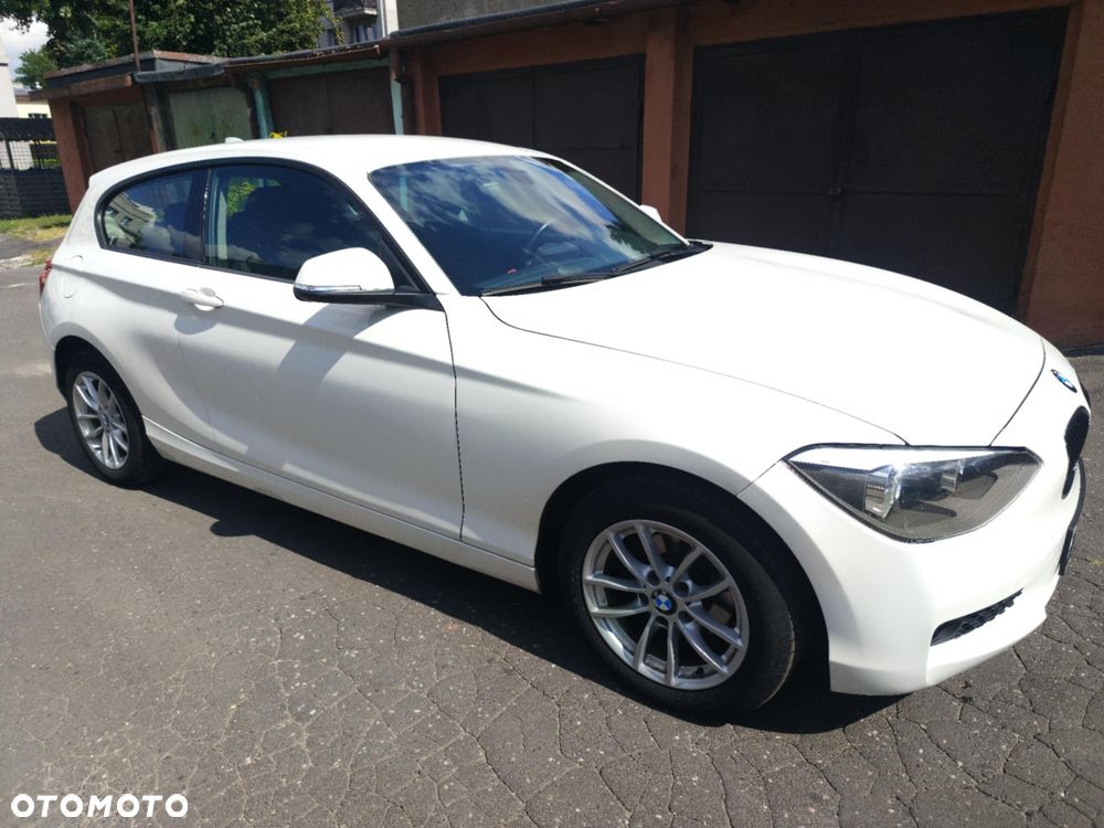 BMW Seria 1 114d - 4