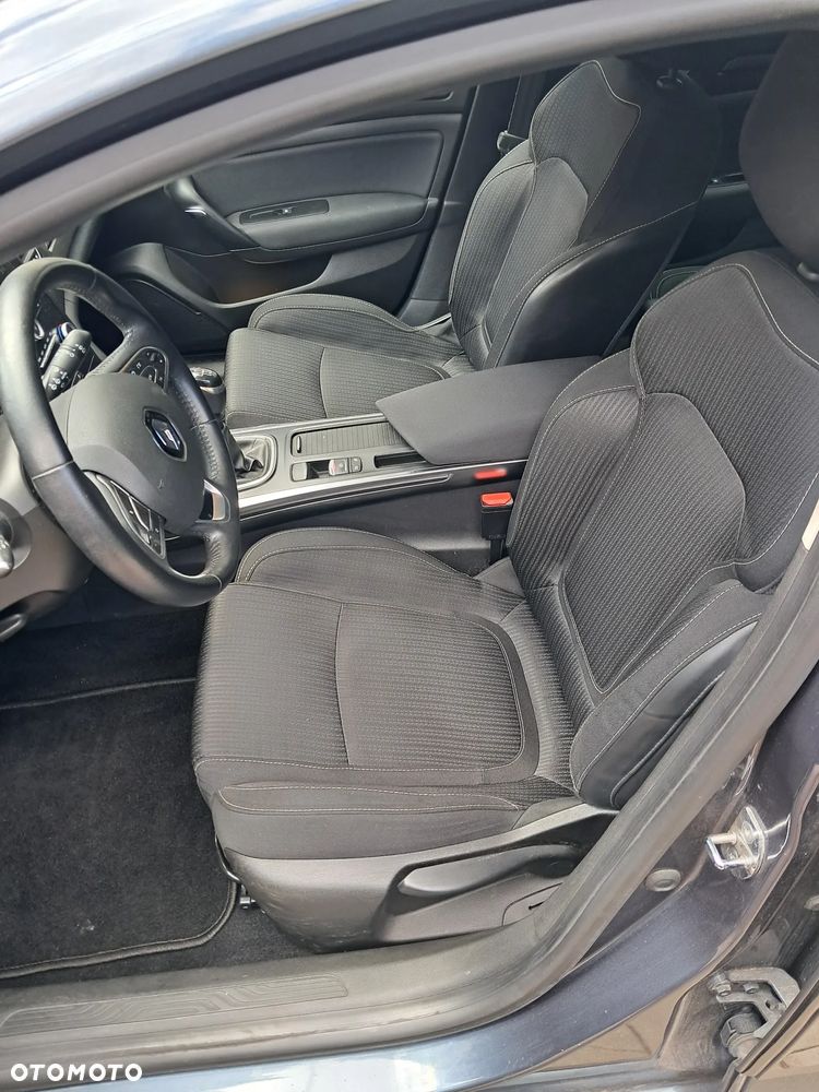 Renault Megane - 11