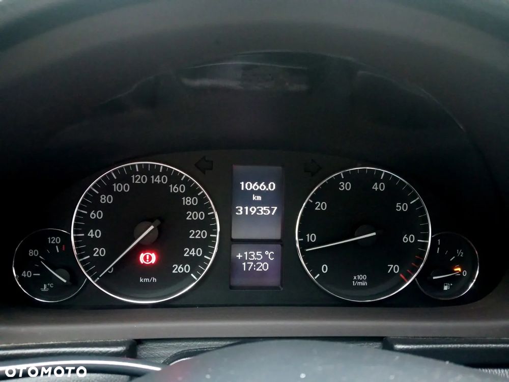 Mercedes-Benz Klasa C 180 T Kompressor Elegance Sport Edition - 16
