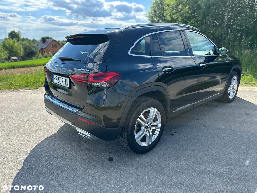 Mercedes-Benz GLA 250 4-Matic Style - 8