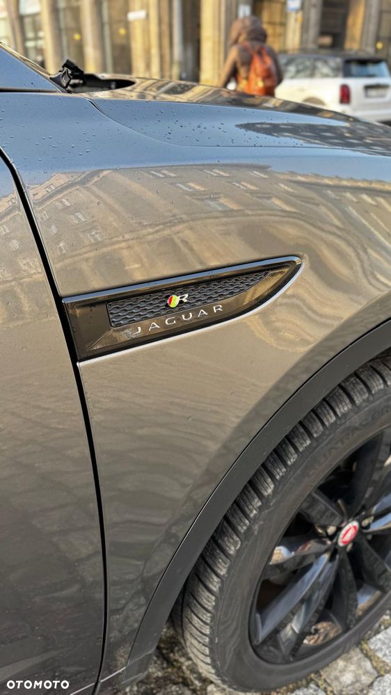 Jaguar E-Pace 2.0 i4D AWD R-Dynamic HSE - 15