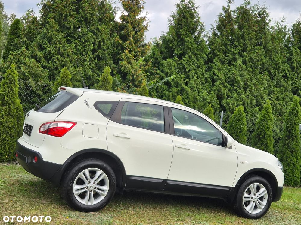 Nissan Qashqai - 10